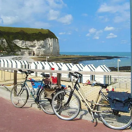 Holiday home Charming Home, Yport, 400m From The Sea *